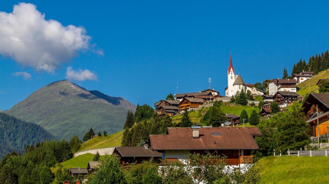 Alpengasthof Pichler Sankt Veit in Defereggen エクステリア 写真